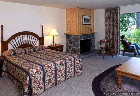Lake Quinault Lodge Room photo